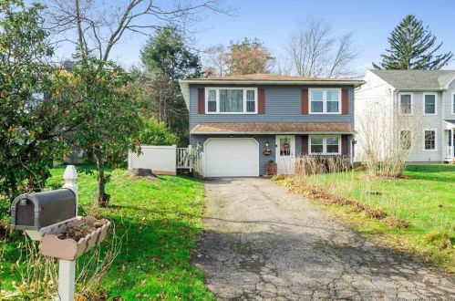 589 Lakeside Blvd, Waterbury, CT 06708-2841