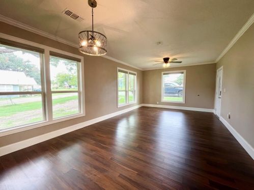 232 Tesch St, Bellvue TX  77418-2350 exterior