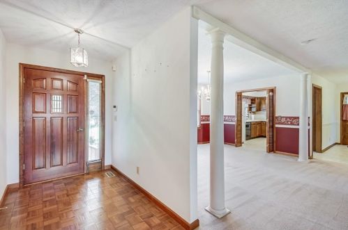 107 Comly Rich Dr, Carrollton, GA 30117-2458