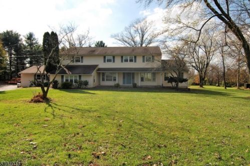 426 Cherryville Rd, Flemington, NJ 08822-5589