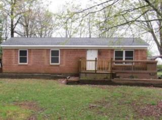 216 Merry Oaks Dr, Tullahoma, TN 37388-2145