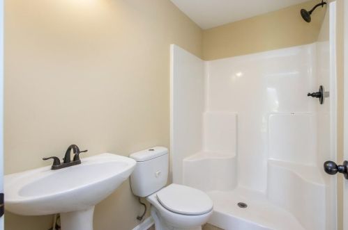 95 Bromack Dr, Atlanta GA  30315-6525 exterior