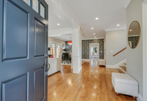 1327 Carlos Ave, Burlingame, CA 94010-5627