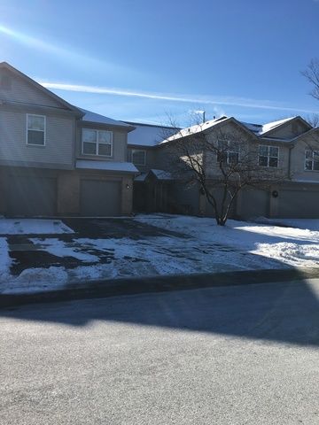 7150 Buchanan Dr, Gurnee, IL 60031-5256