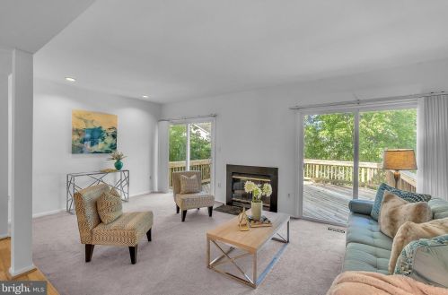 2938 Schoolhouse Cir, Silver Spring MD 20902-2561 exterior