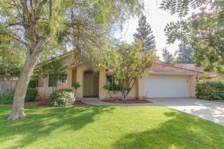 9286 Concord Dr, Fresno, CA 93720-0733