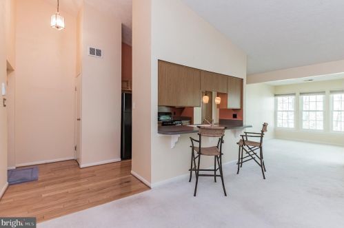 620 Southern Hills Dr, Arnold, MD 21012-2604