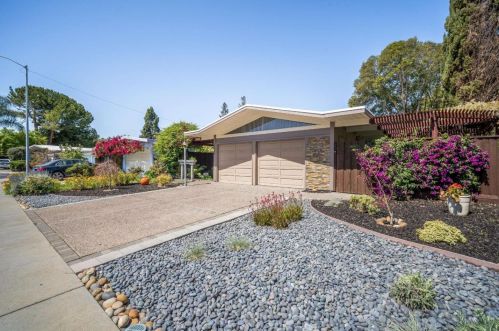 2525 Nedson Ct, Mountain View, CA 94043-2733