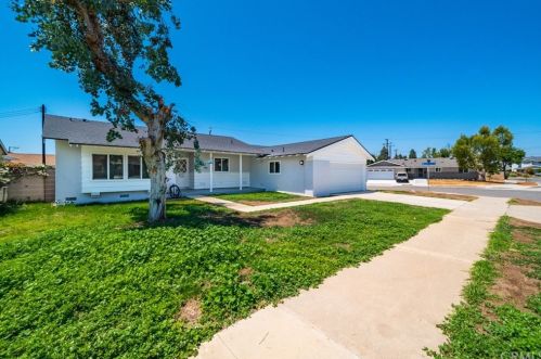 2570 Cottonwood St, Orange, CA 92865-2719