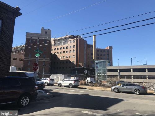 5261 Larchwood Ave, Philadelphia, PA 19143-1522