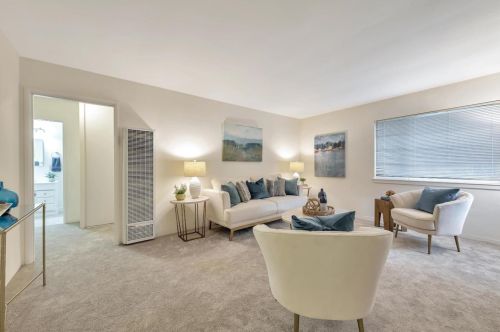 837 Park Dr, Mountain View, CA 94040-5414