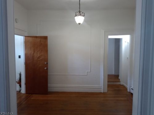 311 Totowa Ave, Paterson NJ  07502-2123 exterior