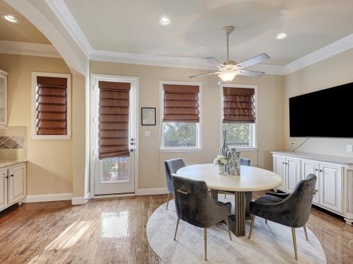 4233 Haskell Dr, Carrollton TX 75010-4280 exterior