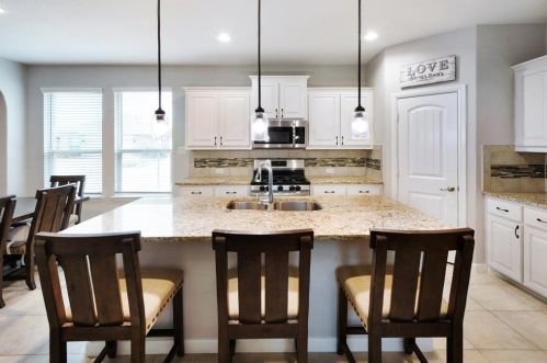 9137 Stone Mill Ln, Fort Worth TX  76179-8119 exterior