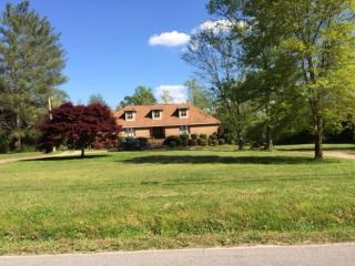 613 Roberts Mill Rd, Hixson, TN 37343-1930