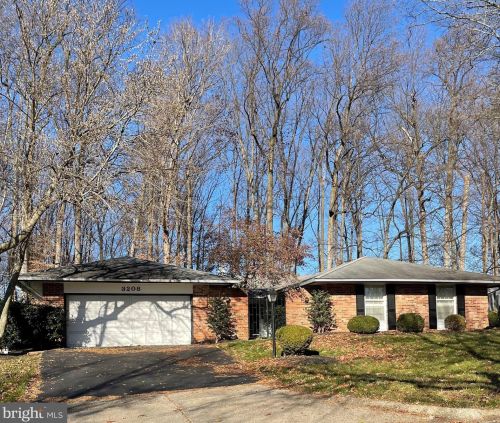 3208 Birchtree Ln, Silver Spring, MD 20906-3040