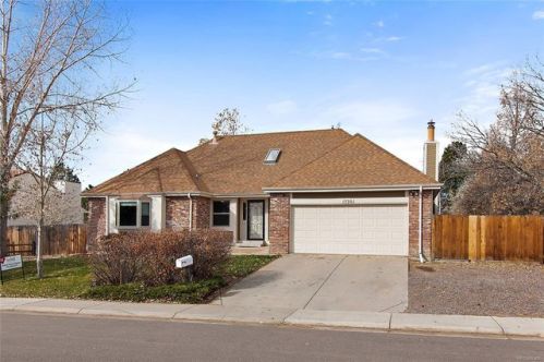 17301 Crestline Ave, Denver CO  80015-2505 exterior