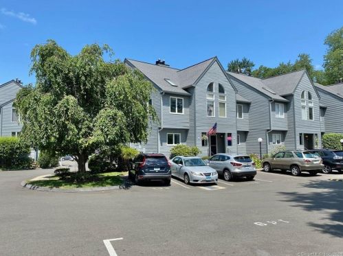 81 Wolfpit Ave, Norwalk CT  06851-4200 exterior