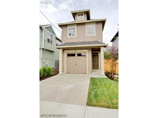 5057 Reedway St, Portland, OR 97206-6154