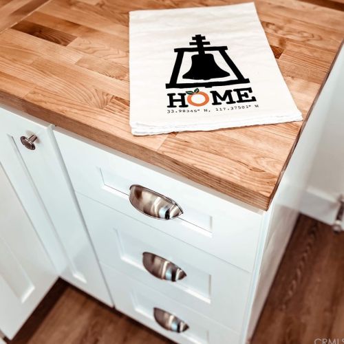 4226 Highland Pl, Riverside CA  92506-1104 exterior