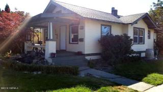 702 15th Ave, Yakima, WA 98902-1915