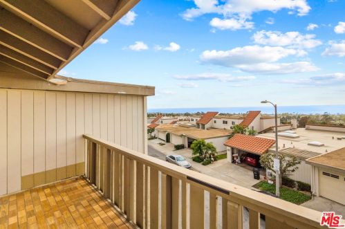 3742 Calle Casino, San Clemente CA  92673-2707 exterior