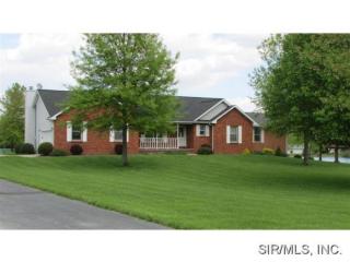 320 Northfork Dr, Miles Station, IL 62012-2143