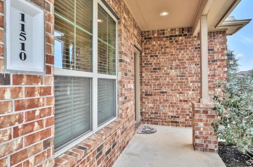11510 Woodmark, Conroe TX  77304-1787 exterior