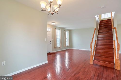 399 Lord Fairfax St, Charles Town WV  25414-2609 exterior