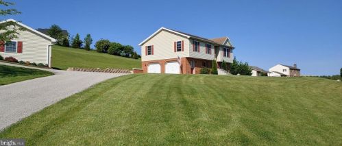 1119 Impounding Dam Rd, Hanover PA 17331-9729 exterior