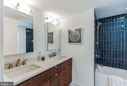 502 22nd St, Philadelphia PA 19146-1247 exterior