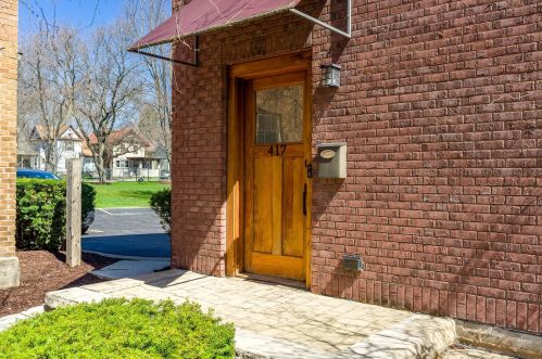 417 John St, Rockford, IL 61103-7026