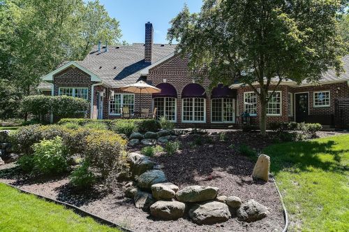 5 Hillcrest Dr, Saint Paul MN  55110-6101 exterior