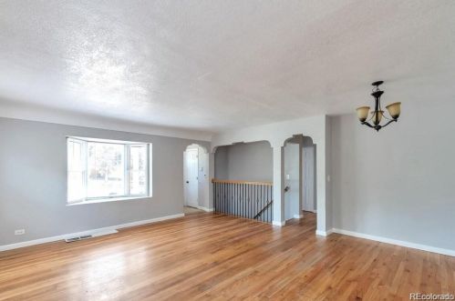 3046 Milwaukee St, Denver CO  80205-4826 exterior