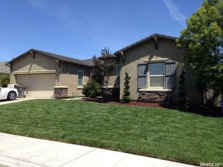 1106 Barbara Way, Arbuckle, CA 95912-9779