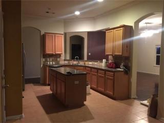 6805 Cromarty Ln, Austin TX  78754-5866 exterior