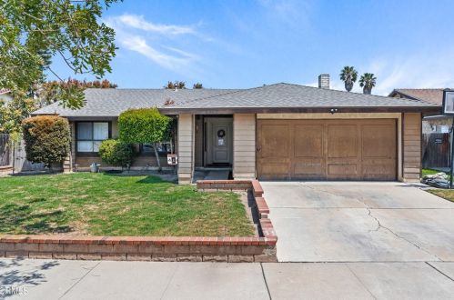 924 M Ct, Oxnard, CA 93030-6737