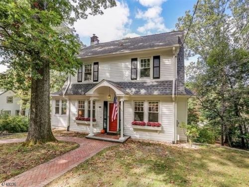 25 Midland Dr, Morristown, NJ 07960-5064