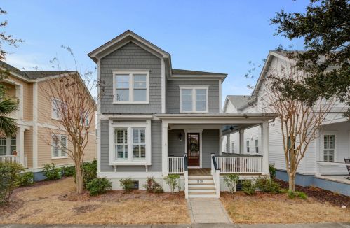 1439 Penshell Pl, Mount Pleasant, SC 29464-5726