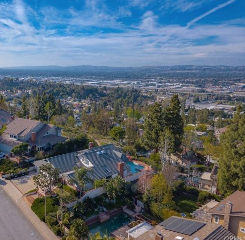 611 Frontier Ct, Anaheim CA  92807-4731 exterior