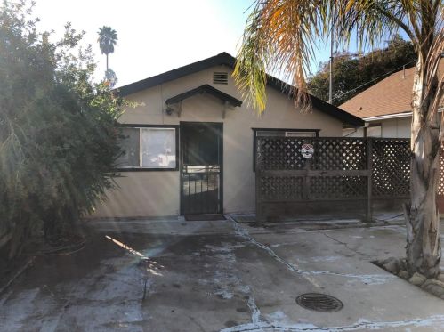 142 Coolidge Ave, Modesto, CA 95350-4505