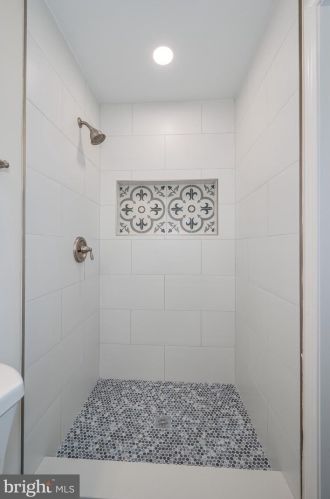 201 Pointfield Dr, Harpers Ferry WV 25425-5173 exterior