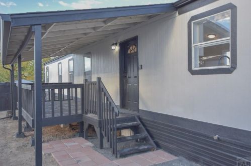 215 Rolling Hills Dr, Pueblo CO  81007-3077 exterior