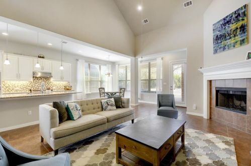 829 Catalina Ln, Austin TX  78737-4715 exterior