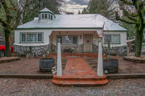 4541 Pony Express Trl, Snowline Camp, CA 95709-9613