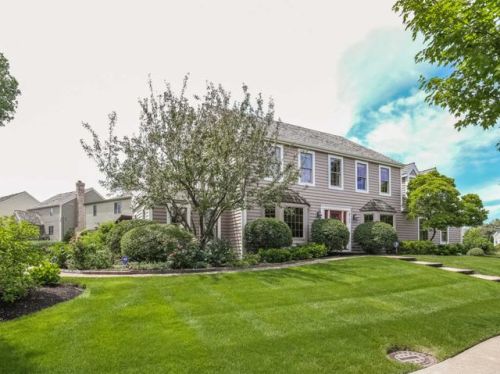 4755 Providence Rd, Gurnee, IL 60031-3232