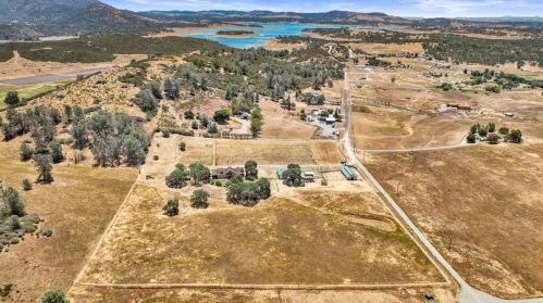 1831 Ranchero Rd, Valley Springs, CA 95252-9472