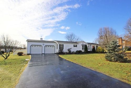 9452 Jacktown Rd, Bangor PA  18013-9212 exterior