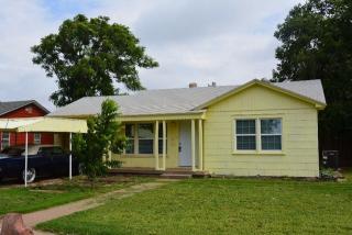 1916 38th St, Lubbock, TX 79412-1216