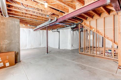 7588 Quatar Way, Aurora CO  80016-7119 exterior